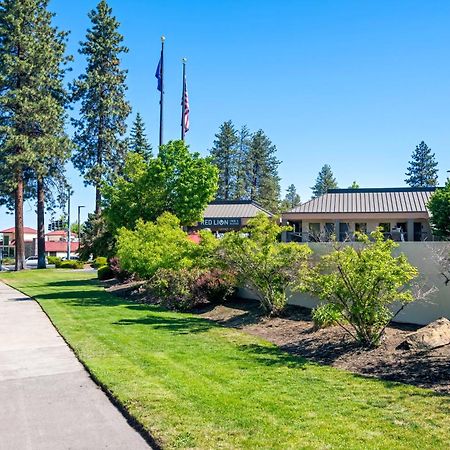 Red Lion Inn & Suites Deschutes River - Bend Exteriör bild