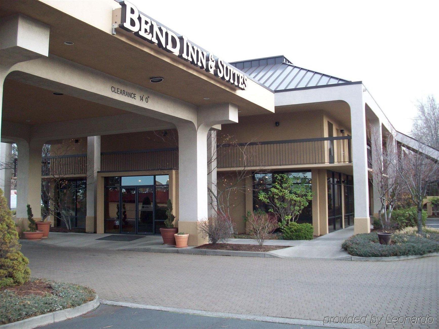 Red Lion Inn & Suites Deschutes River - Bend Exteriör bild